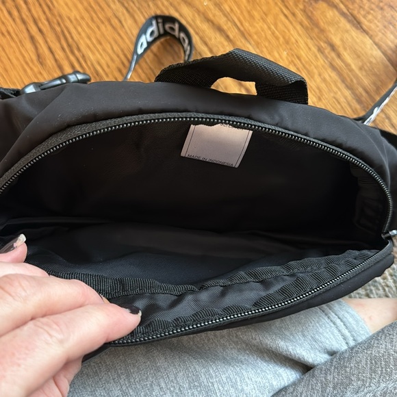 Adidas Fanny pack - Picture 2 of 3